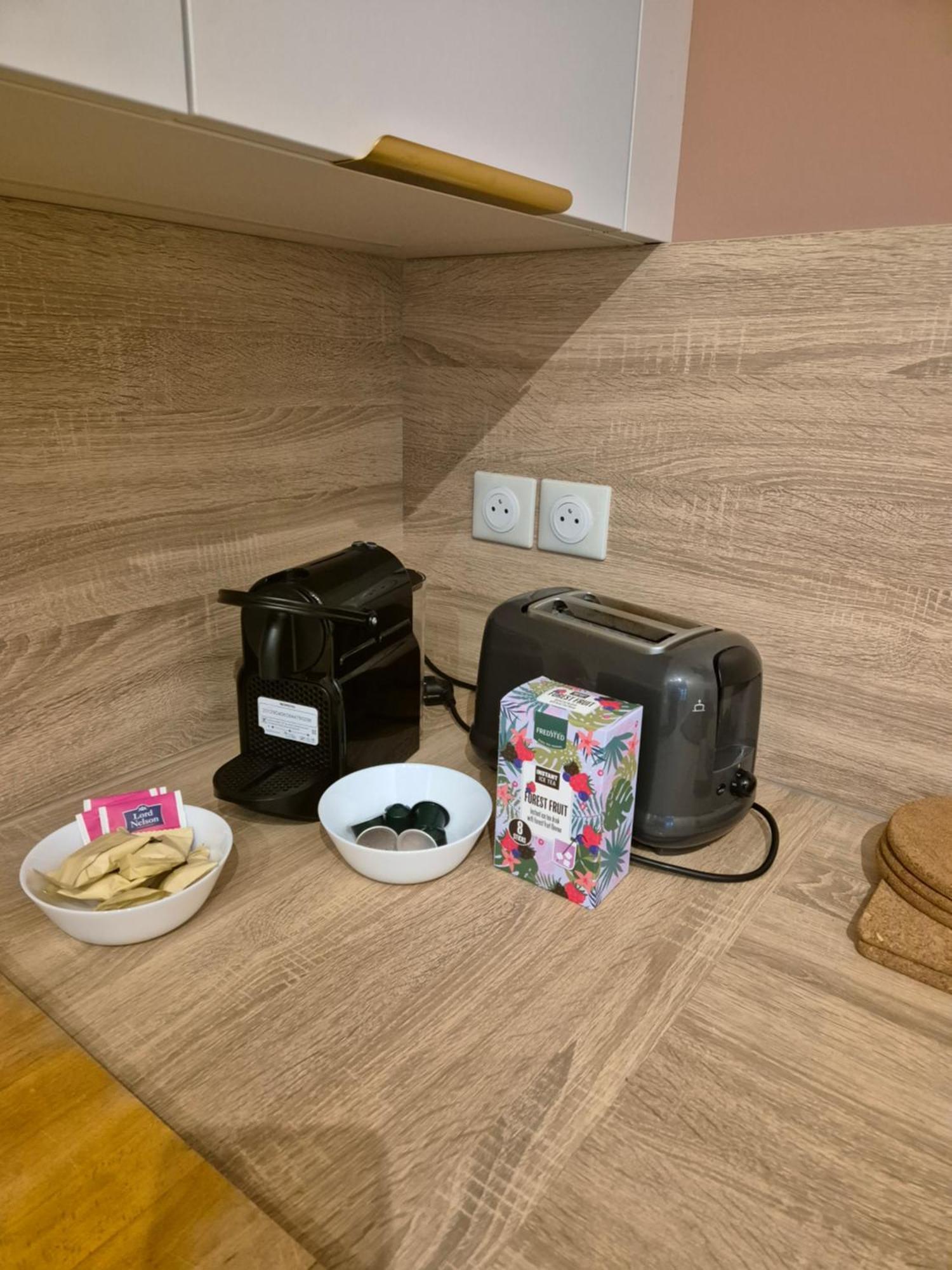 Appartement Cosy Pres Du Rer เชสซี ภายนอก รูปภาพ